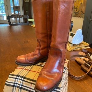 Vintage tall boots Frye womens size 8.5 , new sole and heel put on